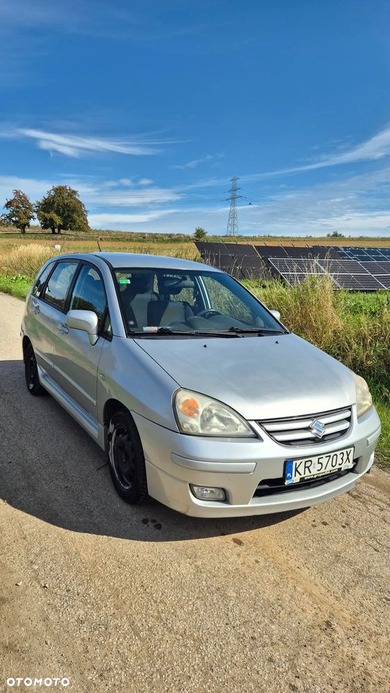 Suzuki Liana