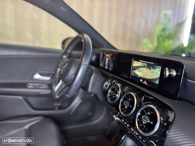 Mercedes-Benz A 180 Limousine d Style - 11