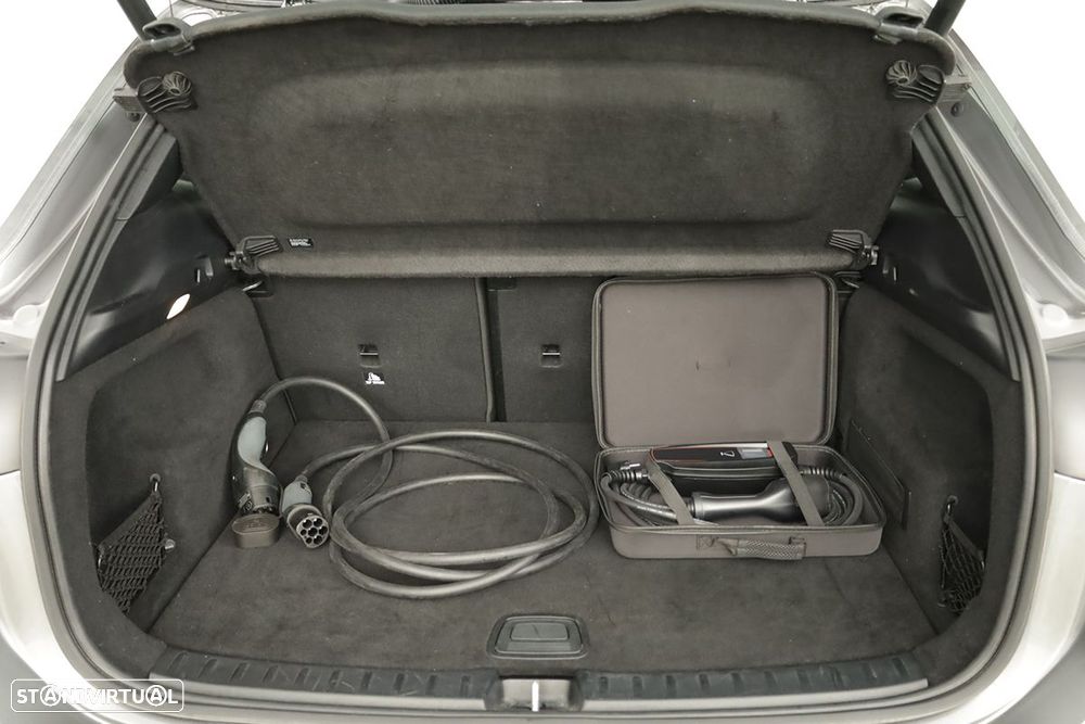 Mercedes-Benz EQA 250+ Progressive - 24