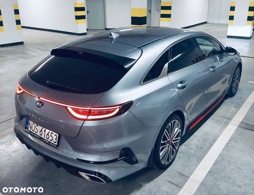Kia ProCeed 1.6 T-GDI GT DCT - 16
