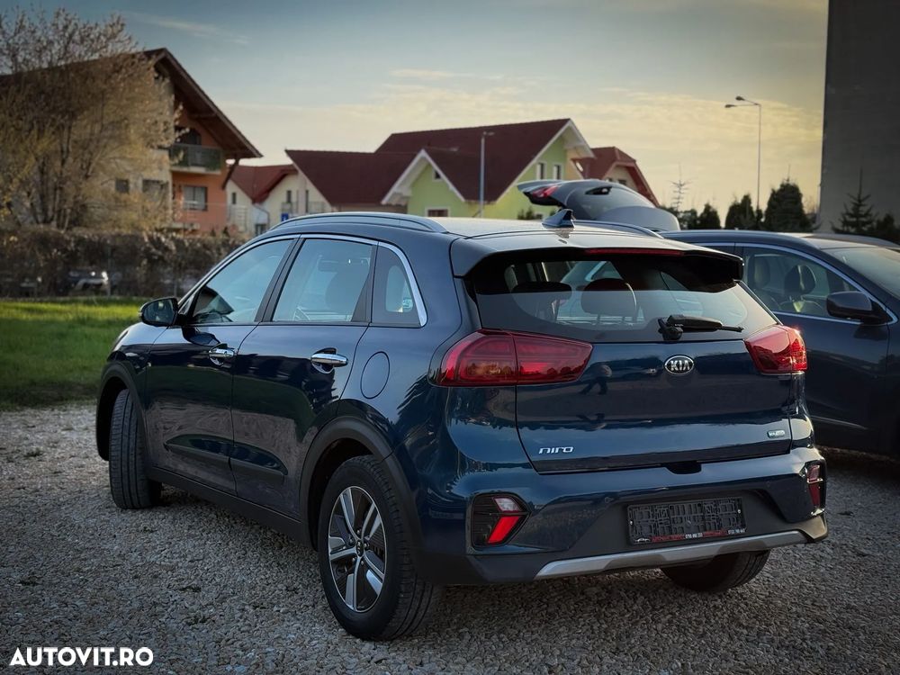 Kia Niro 1.6 GDI HEV 2WD OPF Aut. Vision - 4