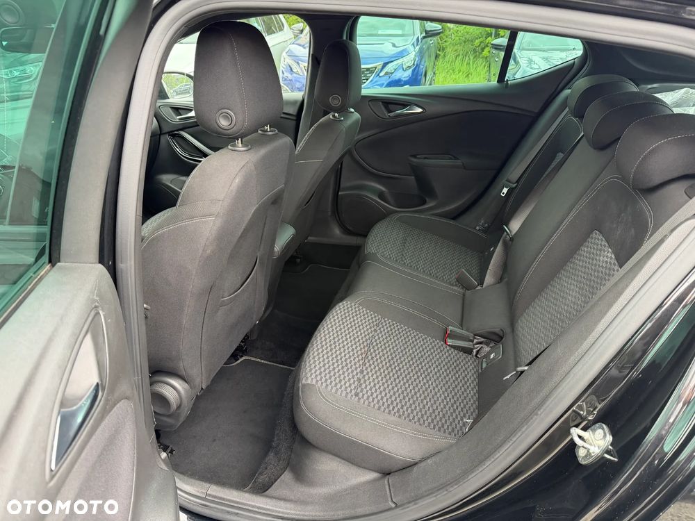 Opel Astra 1.4 Turbo Start/Stop Dynamic - 26