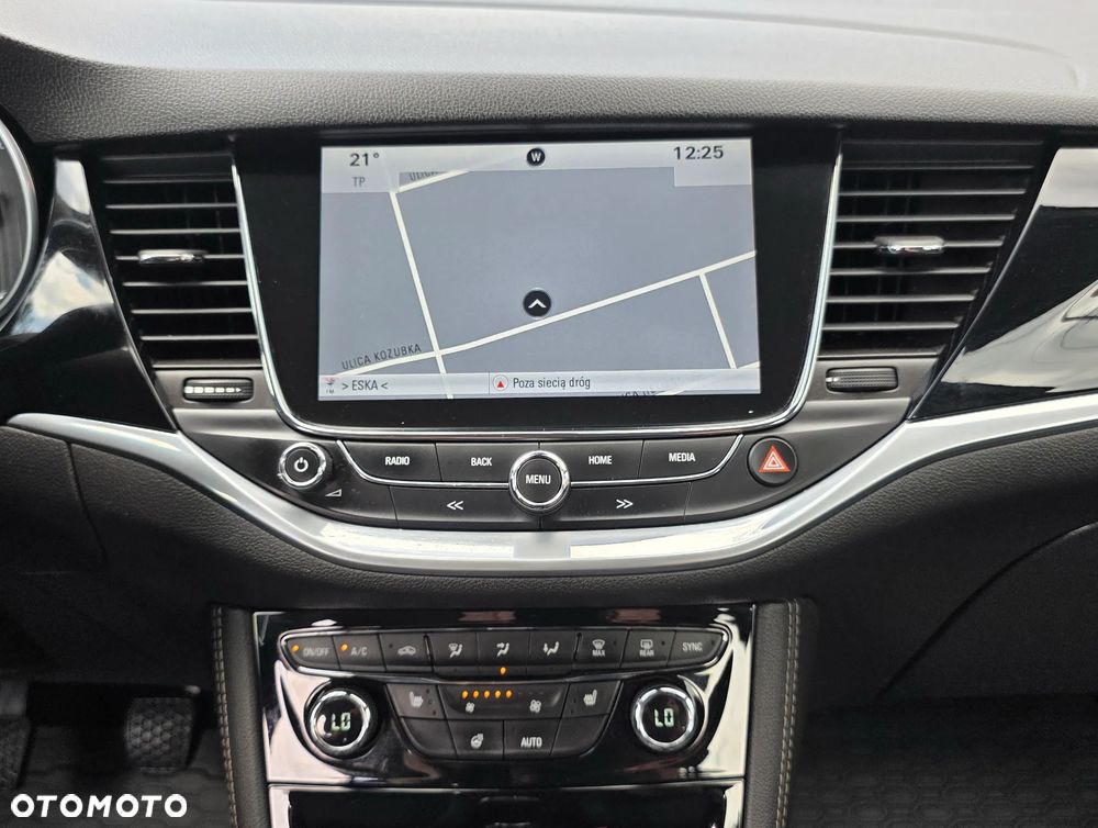 Opel Astra 1.4 Turbo Innovation - 33