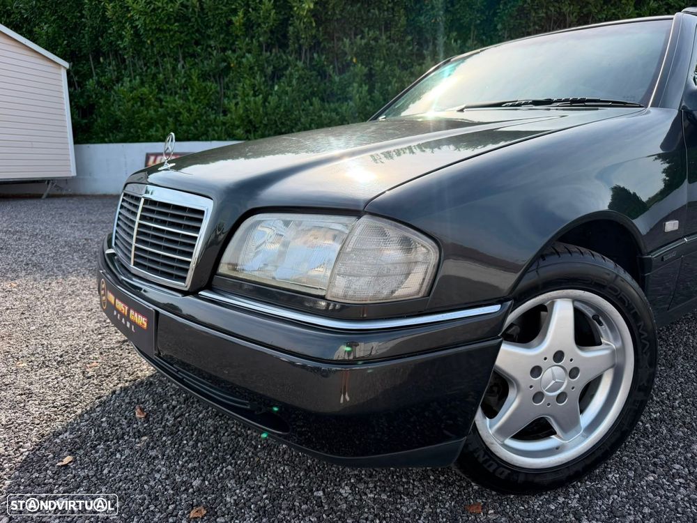 Mercedes-Benz C 250 - 18