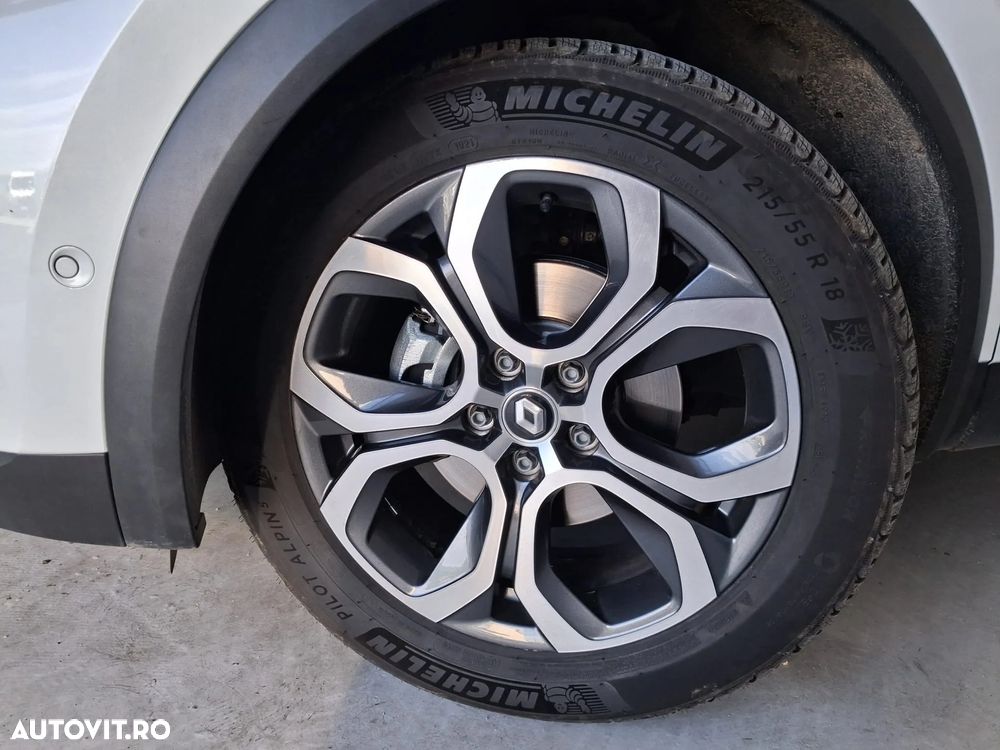 Renault Captur E-Tech Plug-In-Hybrid Intens - 4