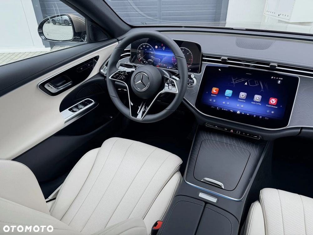 Mercedes-Benz Klasa E - 12