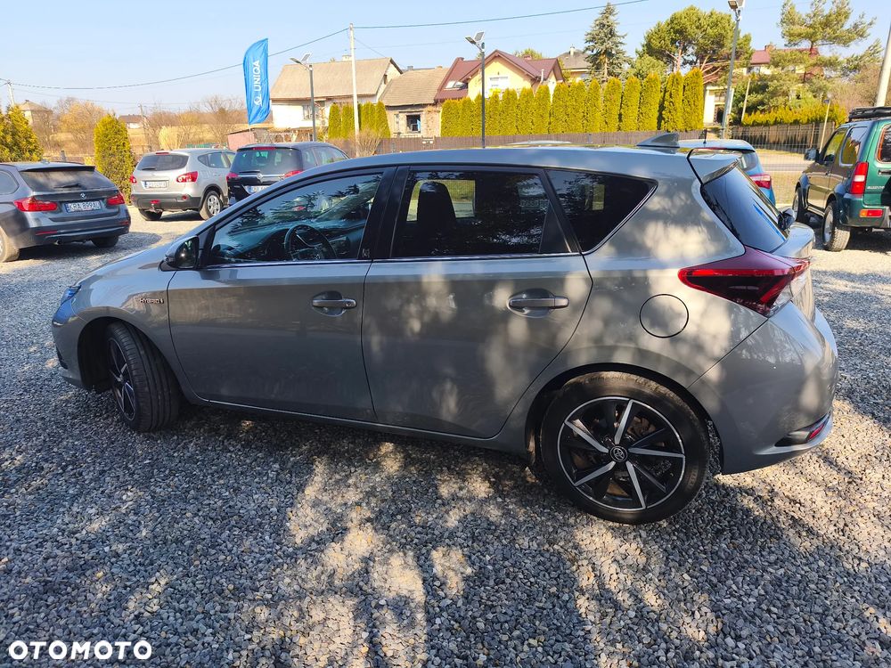 Toyota Auris 2018 photo 4