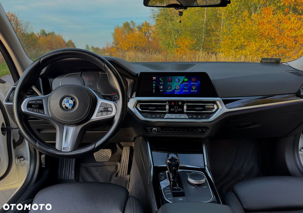 BMW Seria 3 - 25