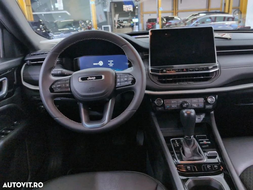 Jeep Compass 1.3T 4xe AT6 PHEV 80th Anniversary - 5