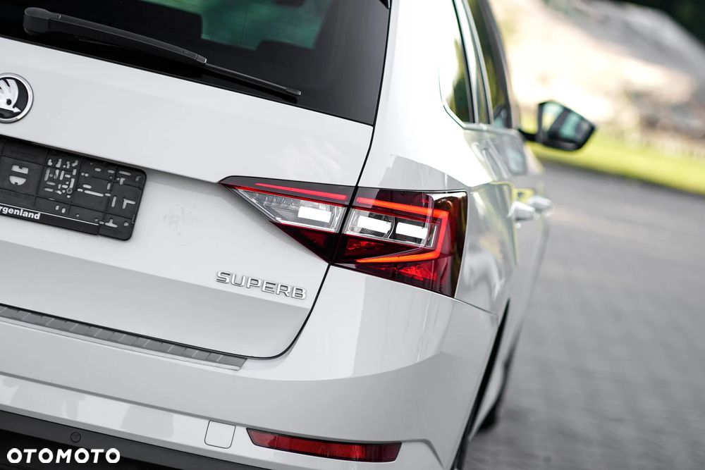 Skoda Superb 2.0 TDI Ambition DSG - 4