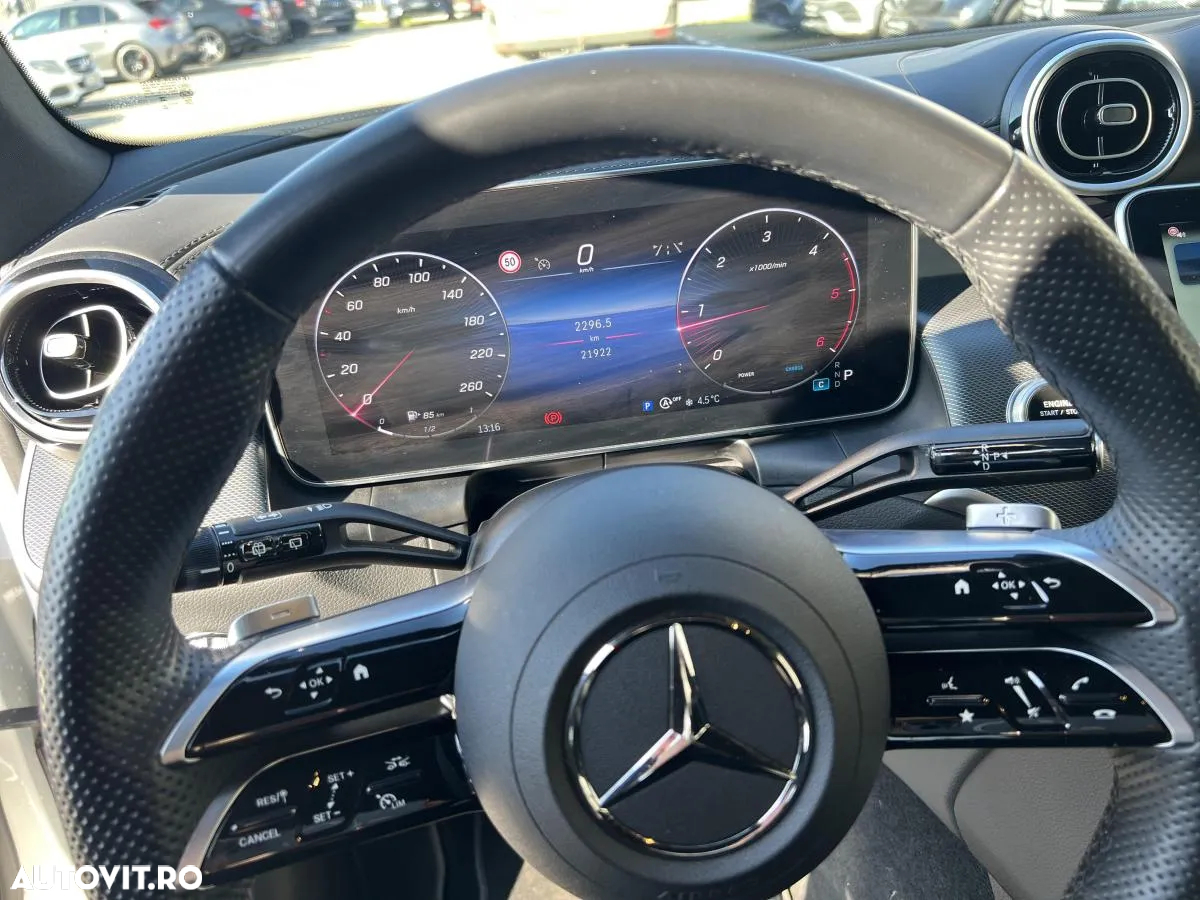 Mercedes-Benz GLC 220 d 4MATIC MHEV - 11