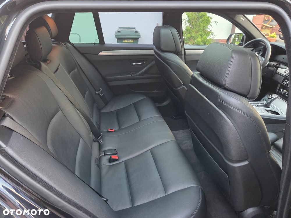 BMW Seria 5 530d xDrive Luxury Line - 21