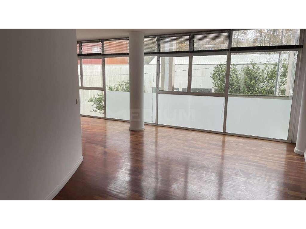 Escritório no centro da cidade - Grande imagem: 4/9