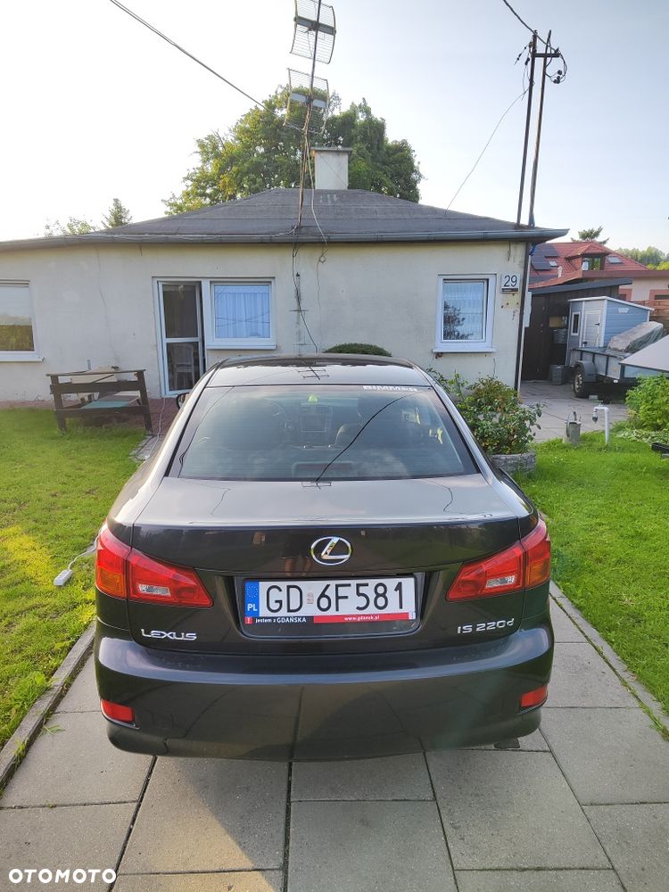 Lexus IS - 2