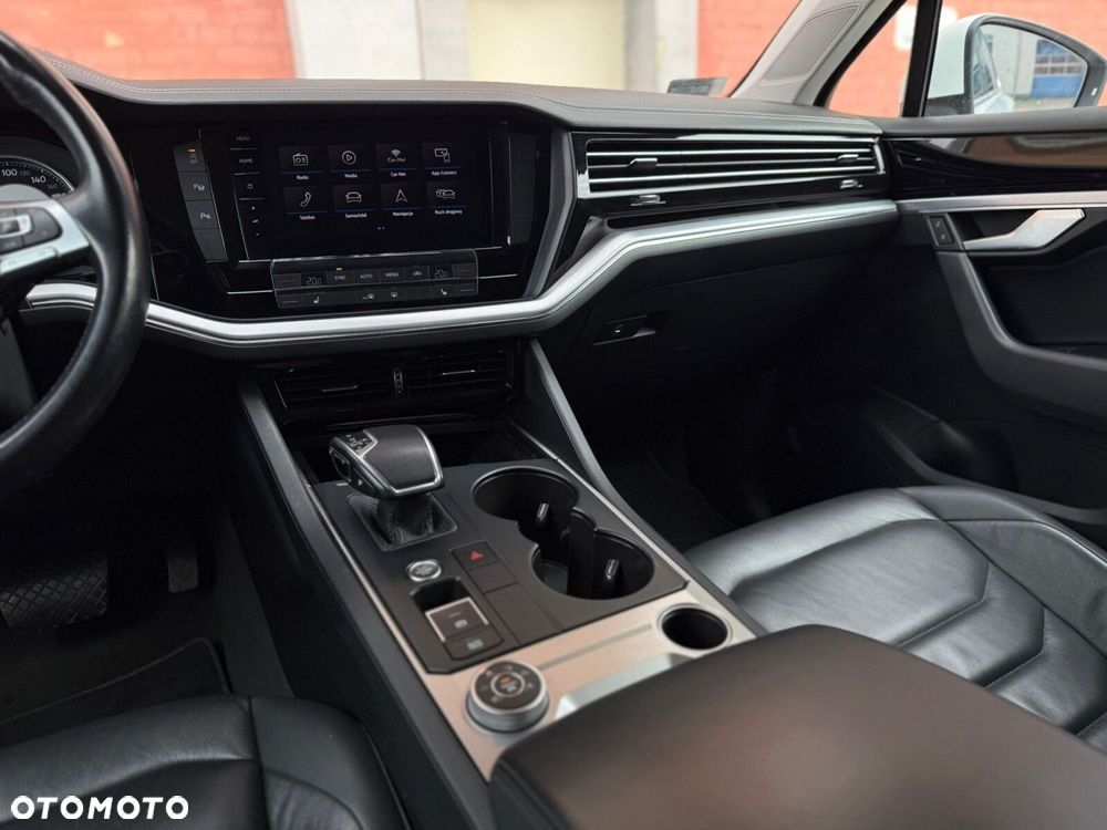 Volkswagen Touareg 3.0 V6 TDI SCR 4Mot Elegance - 15