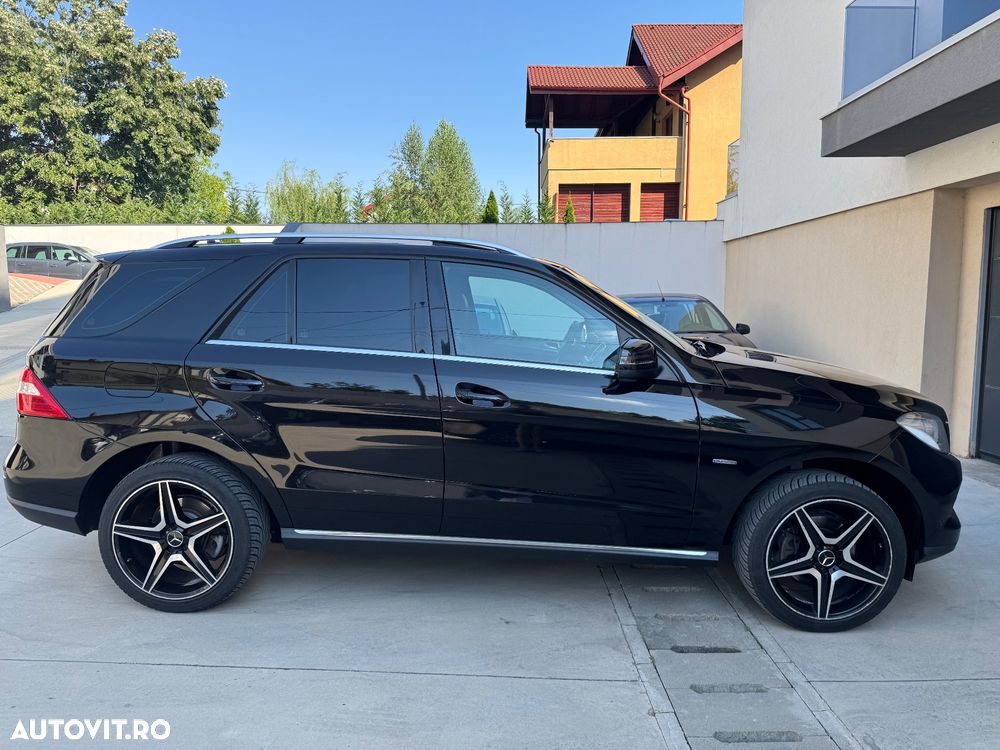 Mercedes-Benz ML 250 BlueTEC 4MATIC 7G-TRONIC - 4