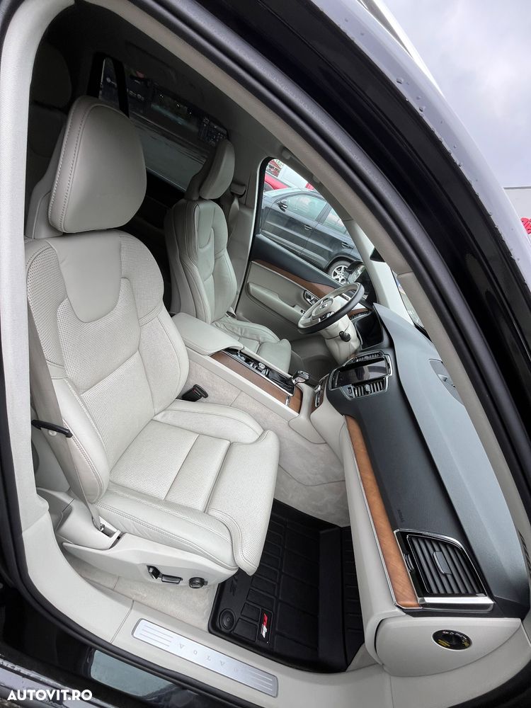 Volvo XC 90 D5 AWD Geartronic Inscription - 12