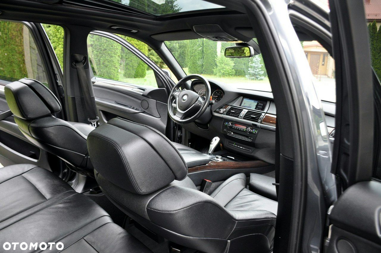 BMW X5 - 25