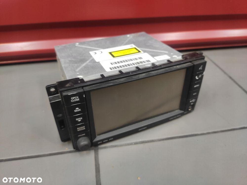 JEEP CHEROKEE LIBERTY KK 08-12r RADIO NAWIGACJA RADIOODTWARZACZ NAVI ORYG - 1
