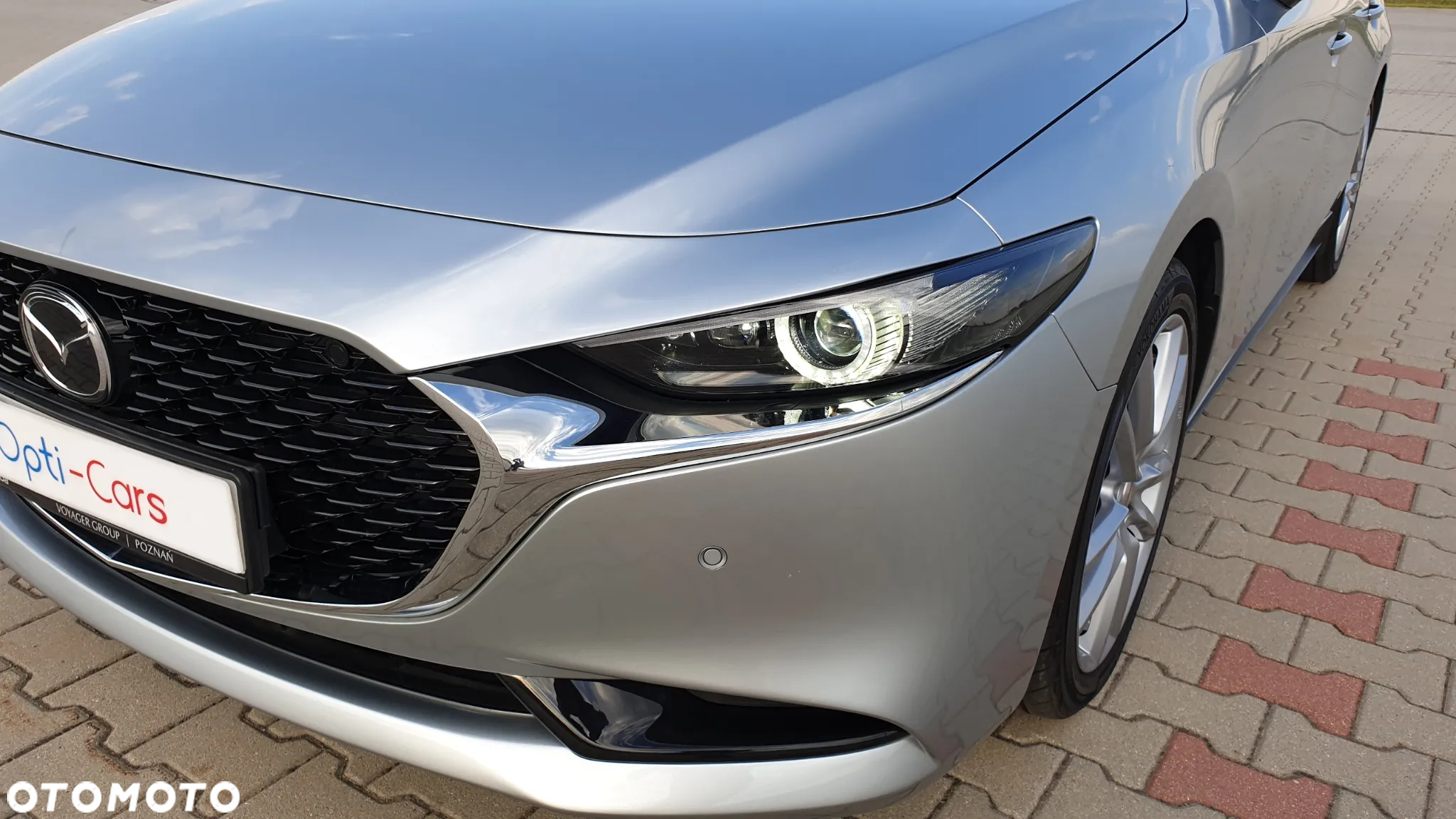 Mazda 3 - 3