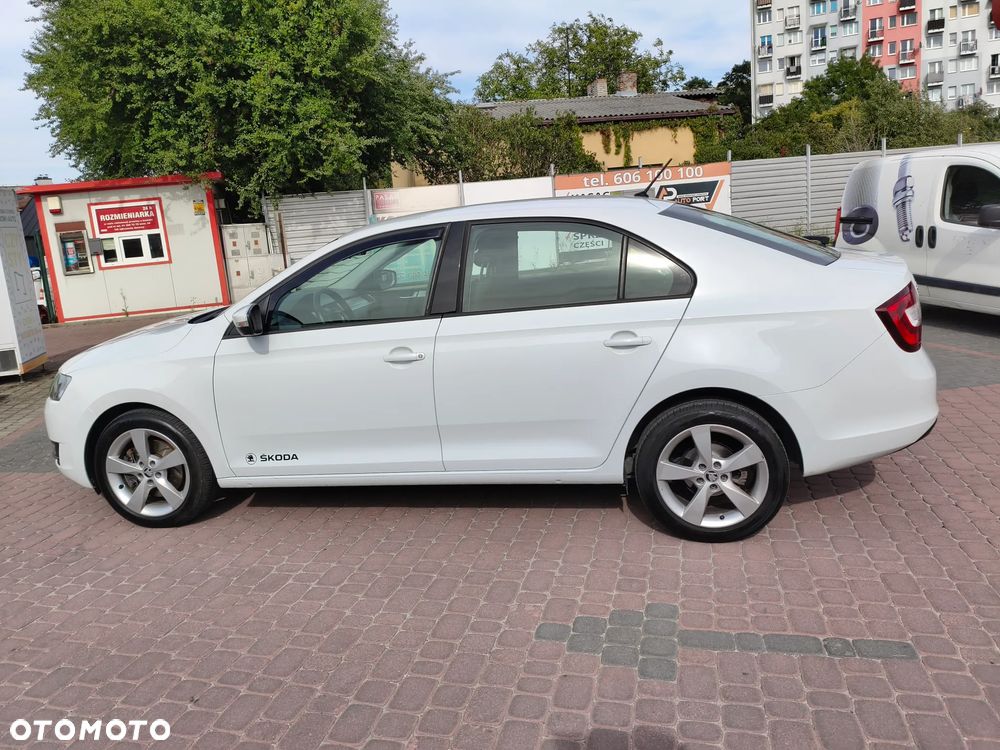 Skoda RAPID 1.6 TDI DPF Ambition - 5