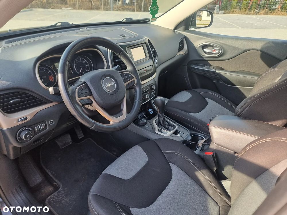 Jeep Cherokee 3.2 V6 Active Drive I Limited - 17