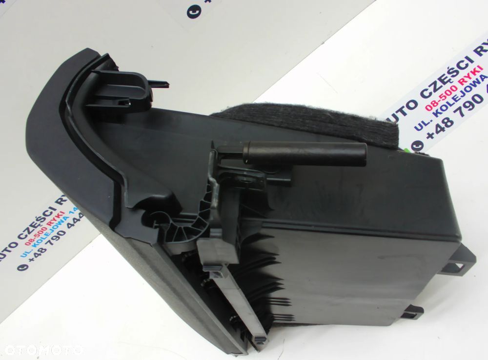 MERCEDES B Klasa Schowek Pasażera - 4