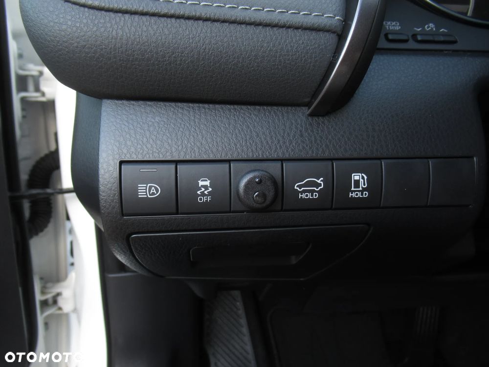 Toyota Camry 2.5 Hybrid Prestige CVT - 14