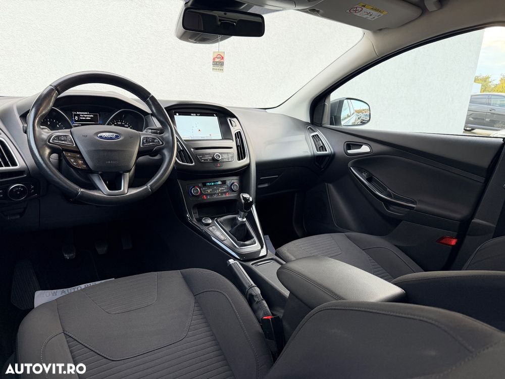 Ford Focus 2.0 EcoBlue Titanium Business - 18