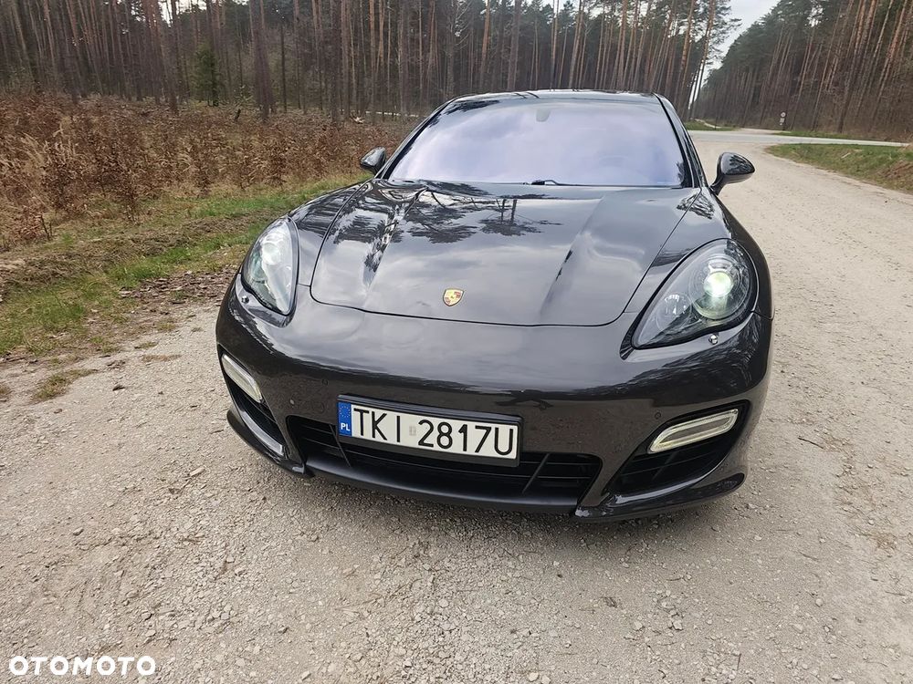 Porsche Panamera Turbo S - 9