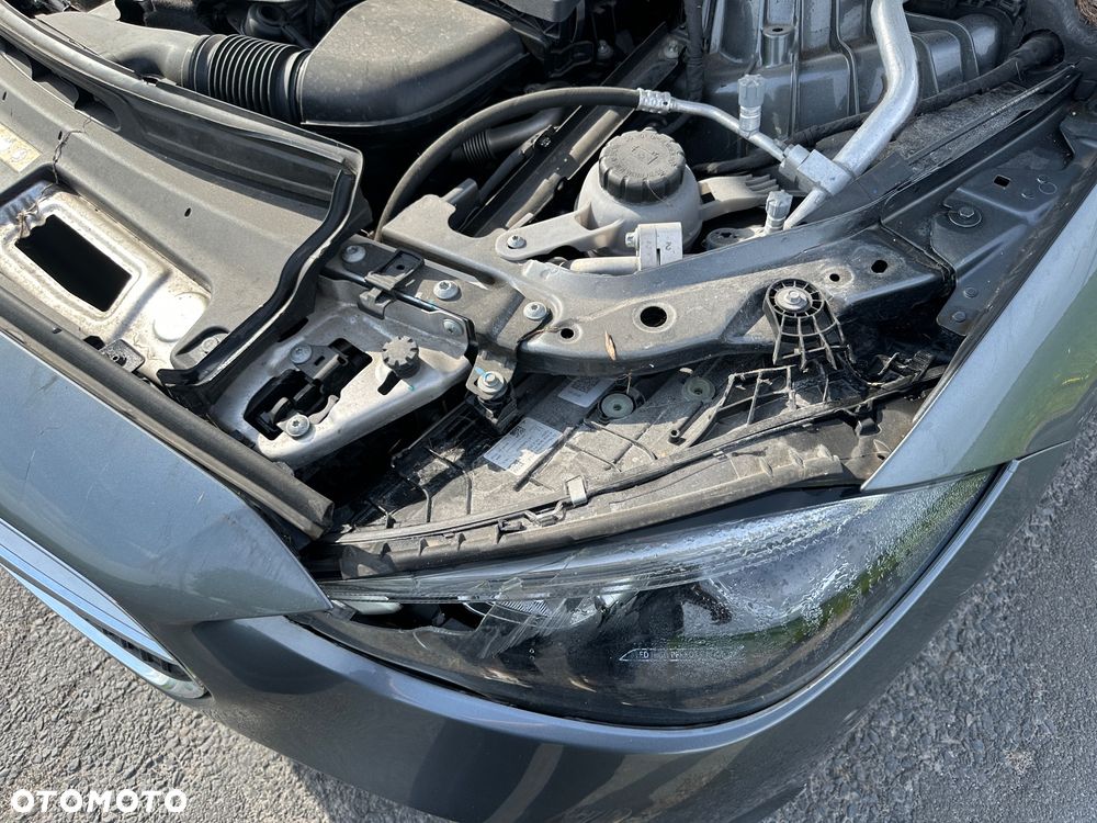 Mercedes-Benz Klasa C 200 d 9G-TRONIC Avantgarde - 16