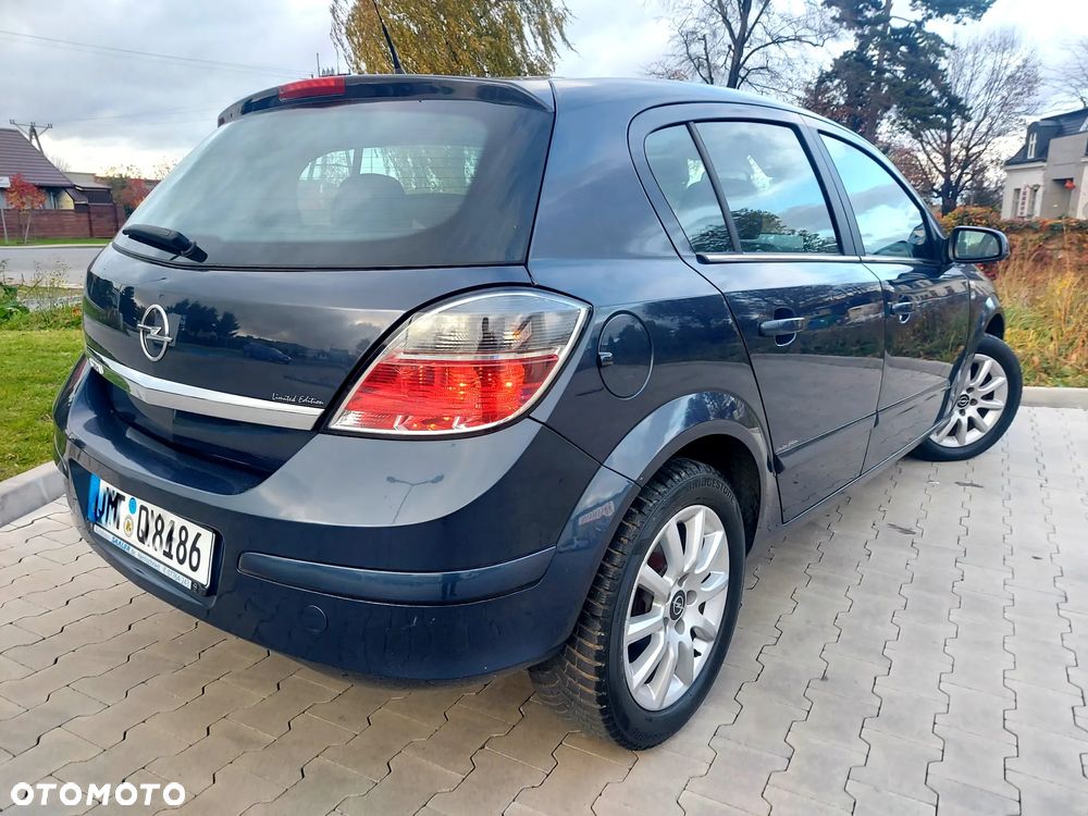 Opel Astra 1.8 Edition - 14