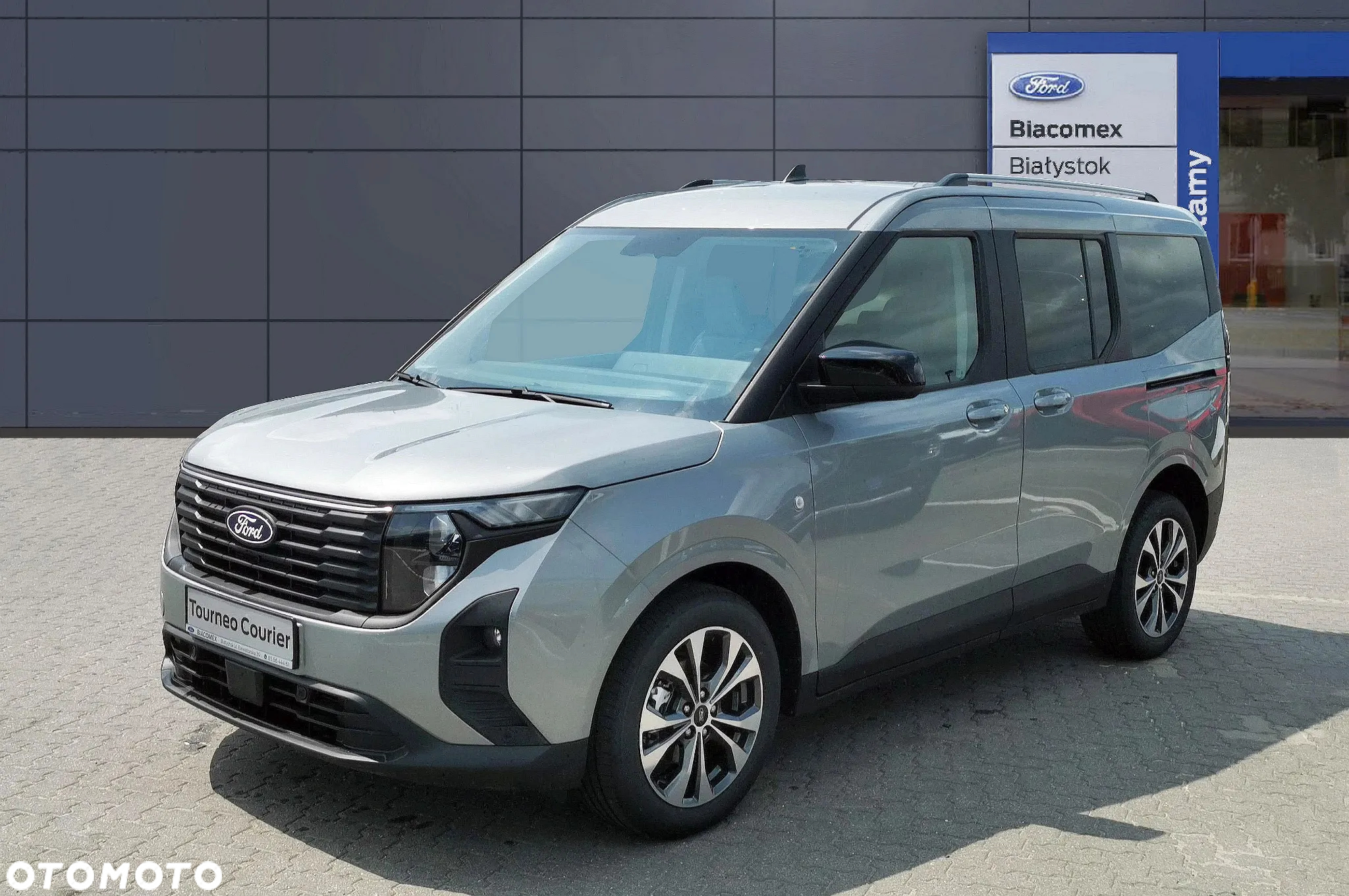 Ford Tourneo Courier 1.0 EcoBoost Titanium - 3