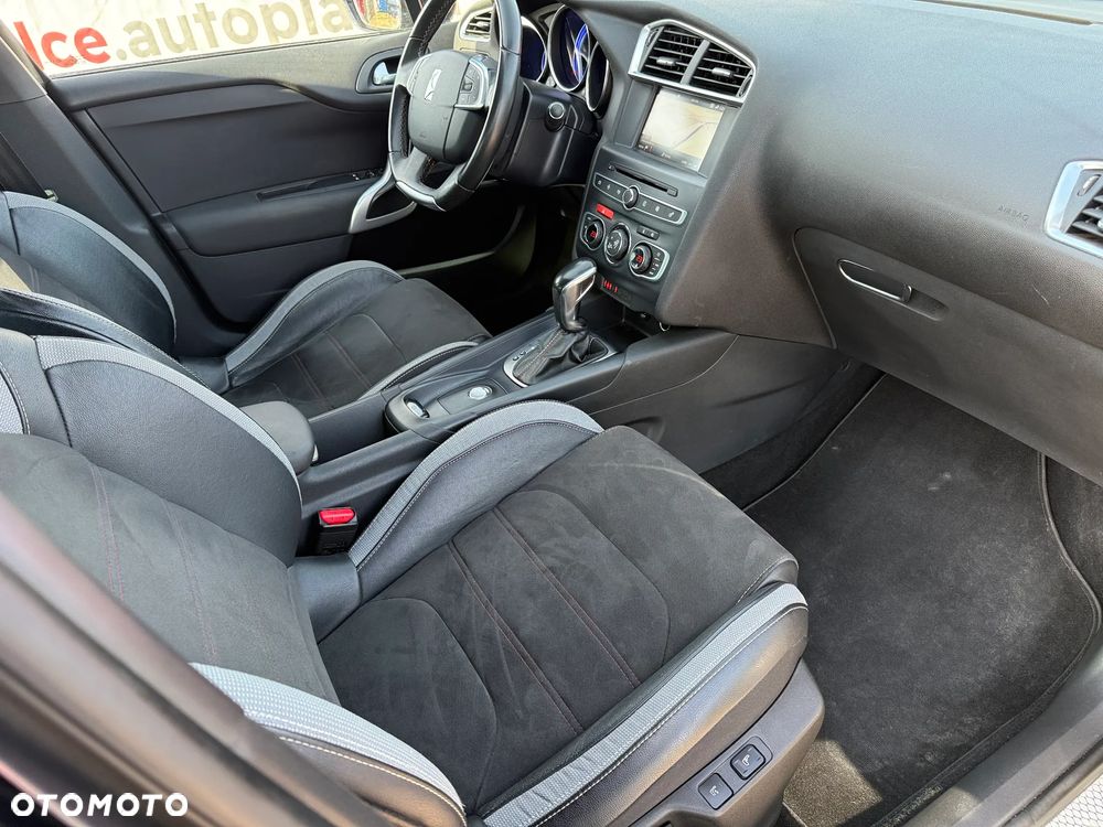 DS Automobiles DS 4 - 17