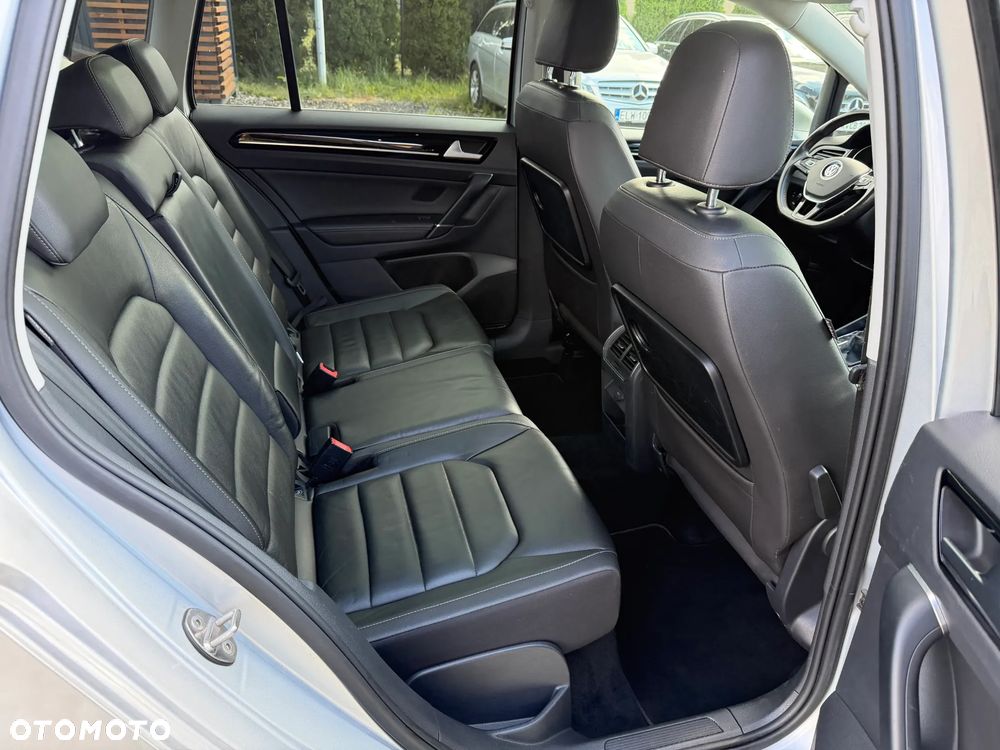 Volkswagen Golf Sportsvan 1.4 TSI (BlueMotion Technology) DSG Highline - 29