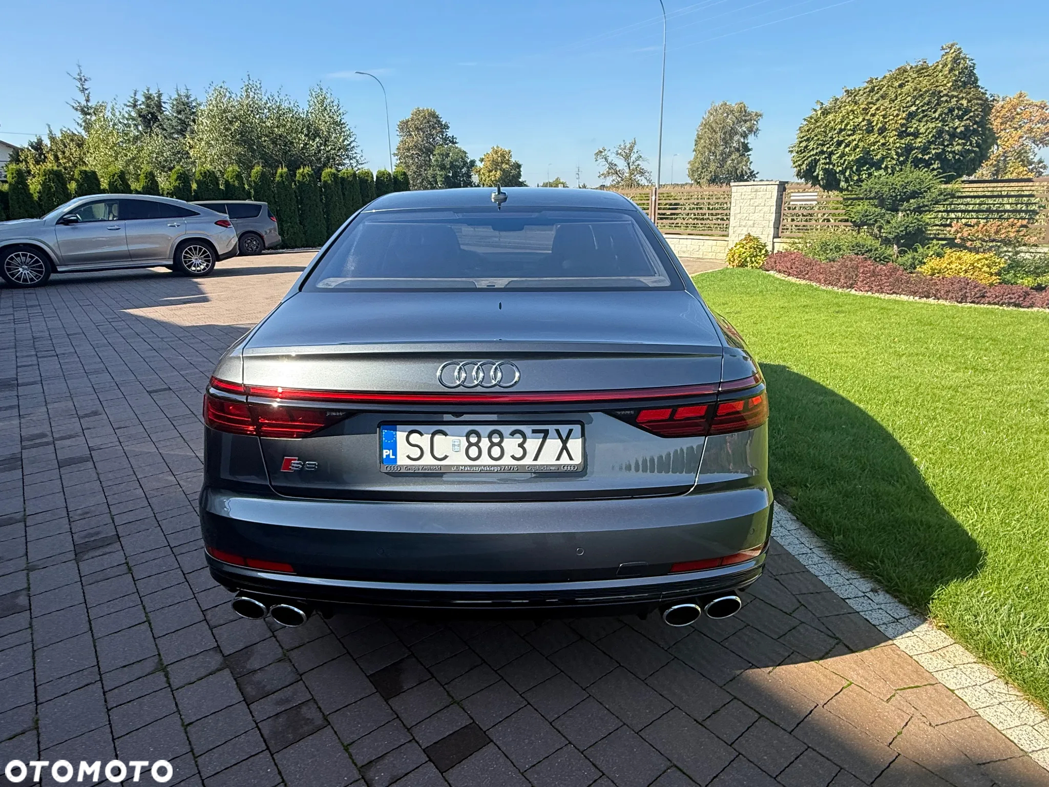 Audi A8 - 13