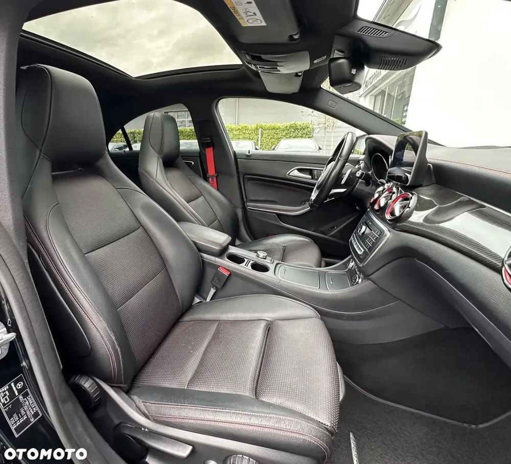 Mercedes-Benz CLA - 9