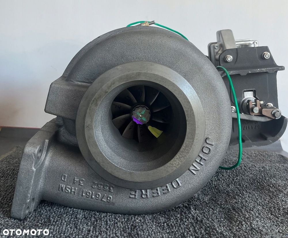 Nowa turbosprężarka RE548269 John Deere 13.5L - 2