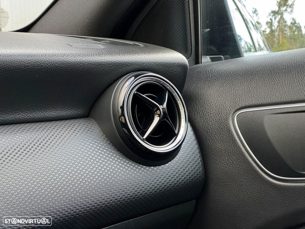 Mercedes-Benz A 180 CDI (BlueEFFICIENCY) Urban - 43