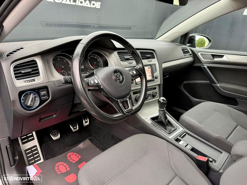 VW Golf 1.6 TDi BlueMotion Confortline - 11