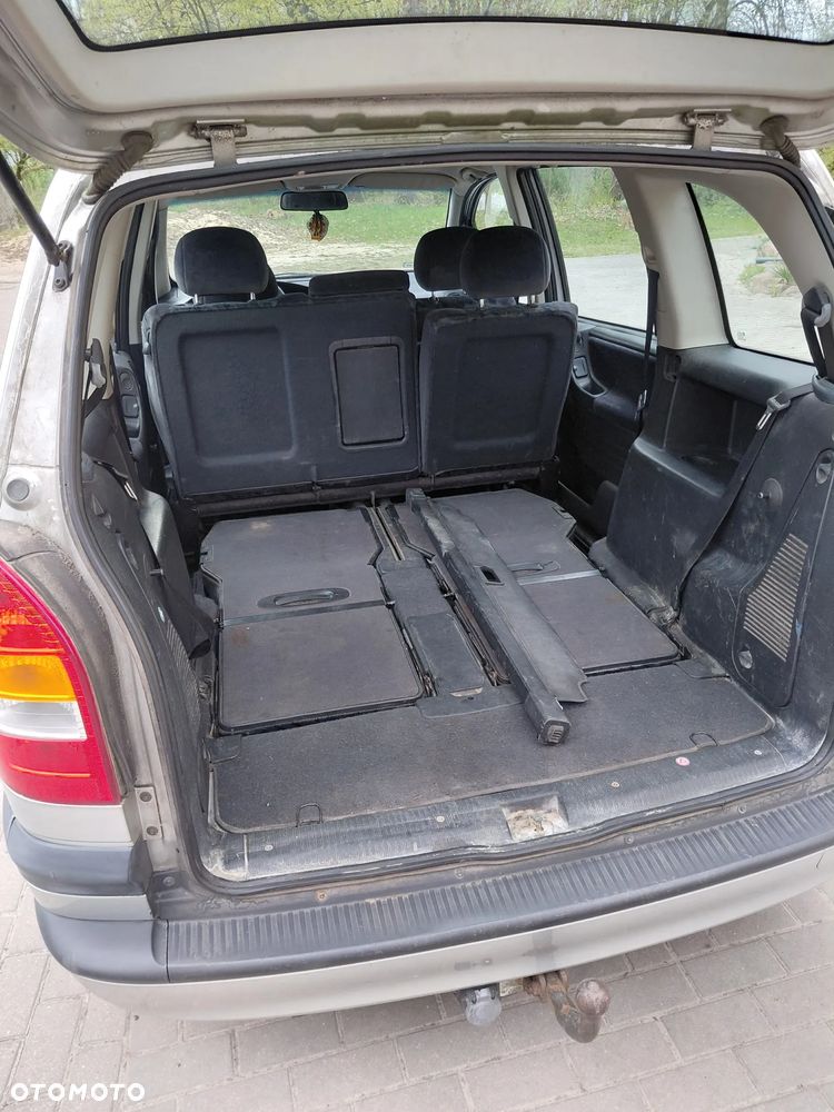 Opel Zafira - 7