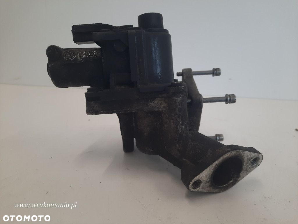 VOLKSWAGEN PASSAT B6 1.9 TDI ZAWÓR EGR 03G131501N BLS - 4