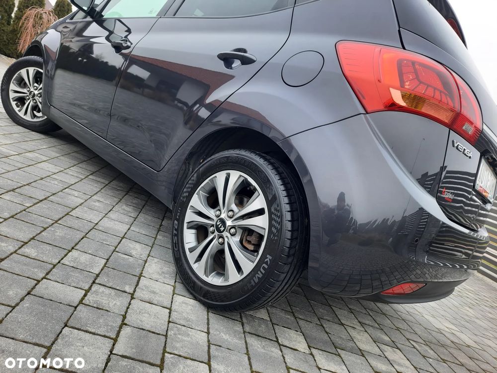 Kia Venga 1.6 CVVT Automatik Platinum Edition - 25