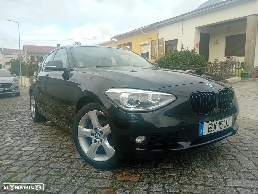 BMW 116 d Line Urban - 1