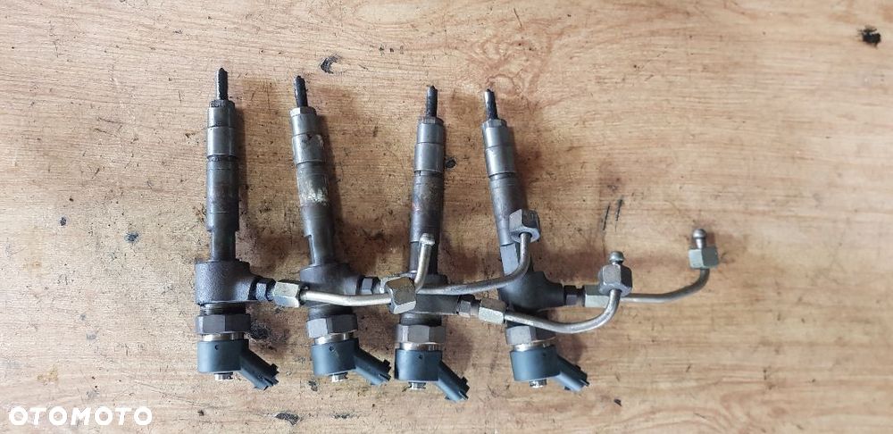 ALFA ROMEO FIAT 1.9 JTD WTRYSKIWACZ 0445110019 - 1