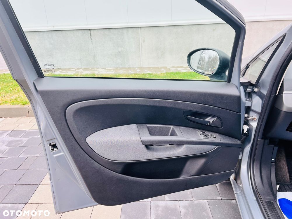 Fiat Grande Punto 1.4 8V - 22