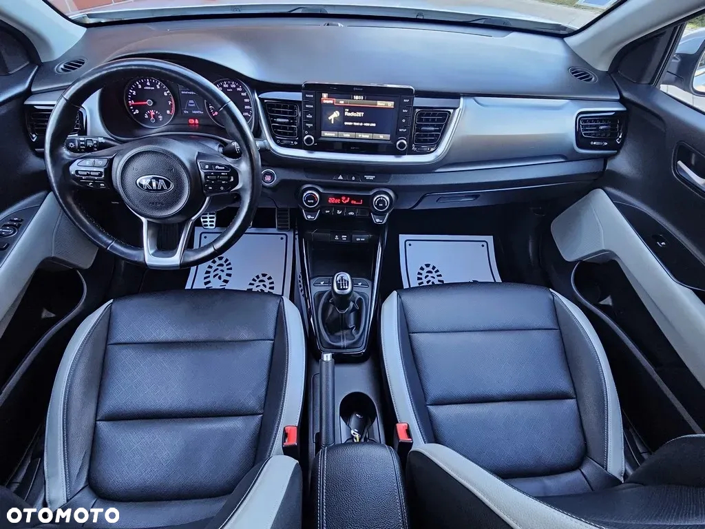 Kia Stonic 1.0 T-GDI 120 Platinum Edition - 5