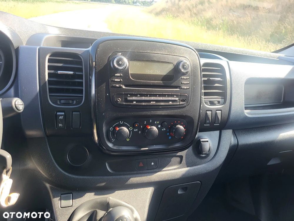 Opel Vivaro - 4