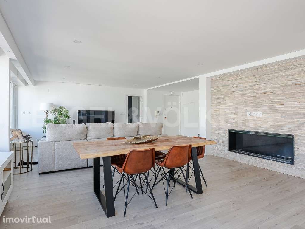 Luminoso T4+1 remodelado em Benfica - Grande imagem: 5/24