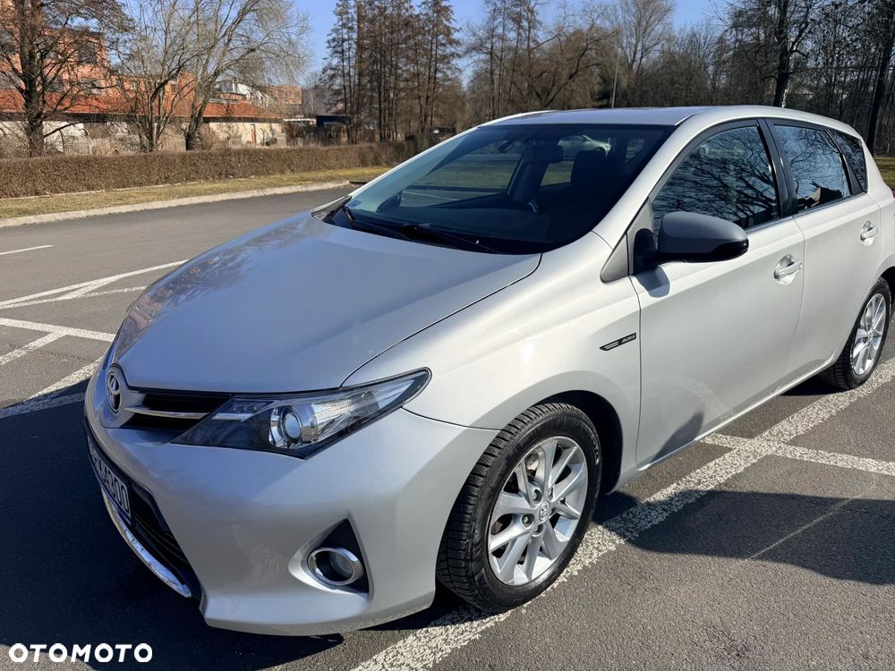 Toyota Auris - 15